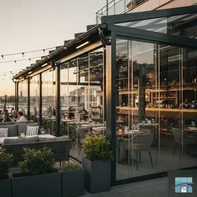 Рестораны и кафе с летними площадками