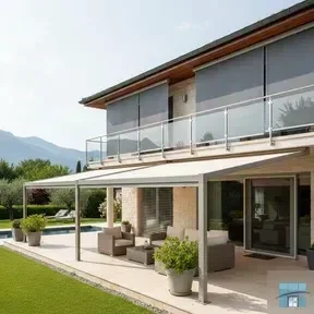 Частные дома — террасы и балконы