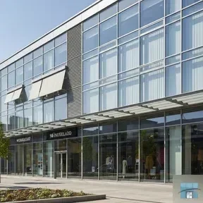 Торговые центры и витрины